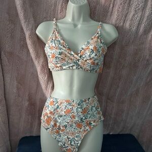 Cupshe Floral Bikini in Orange and Blue